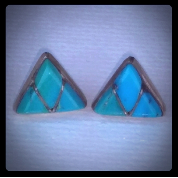 Vintage Jewelry - VINTAGE SouthWestern SterlingSilver Turquoise Stud